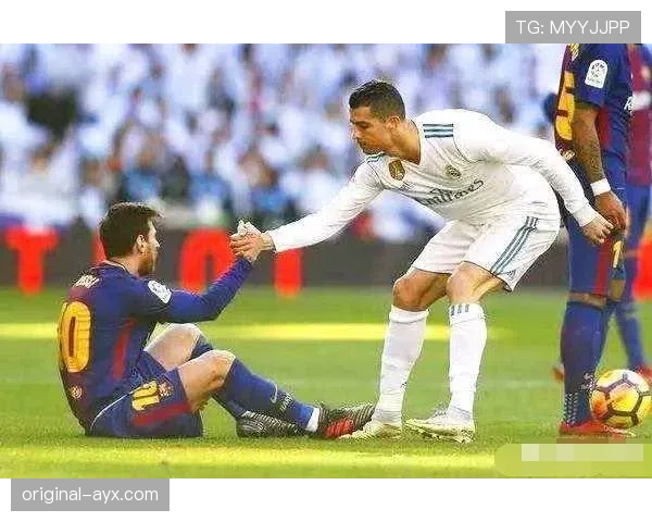 大罗近期回暖：盘带突破撕防线，终结威胁胜现役中锋